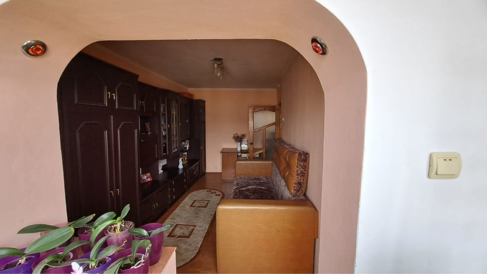 Vand apartament, zona CRIHALA