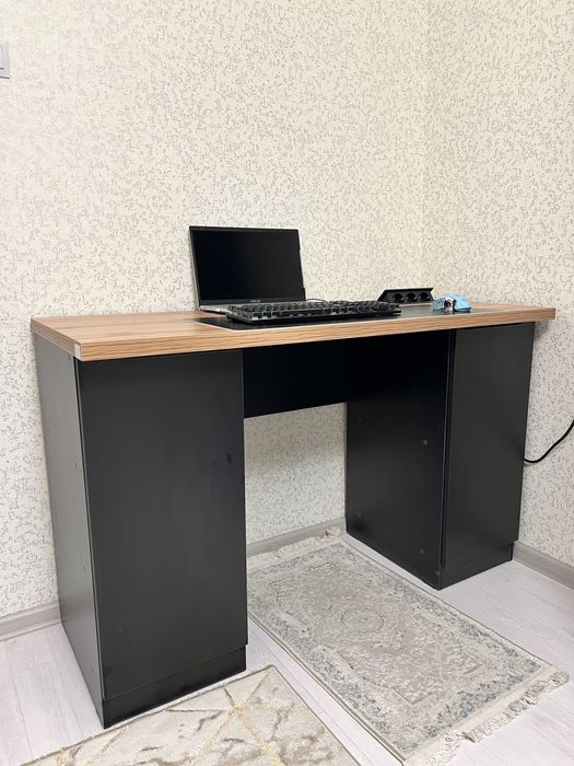 Новый Компьютерный стол