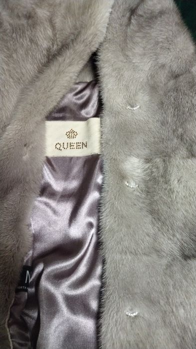 Продам шубу новая