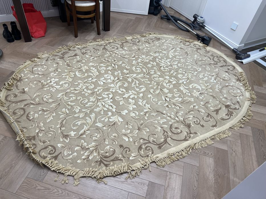 Ковер овальный 190 на 285 см