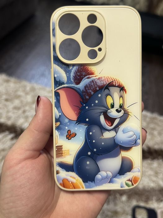 Продам чехлы на Iphone