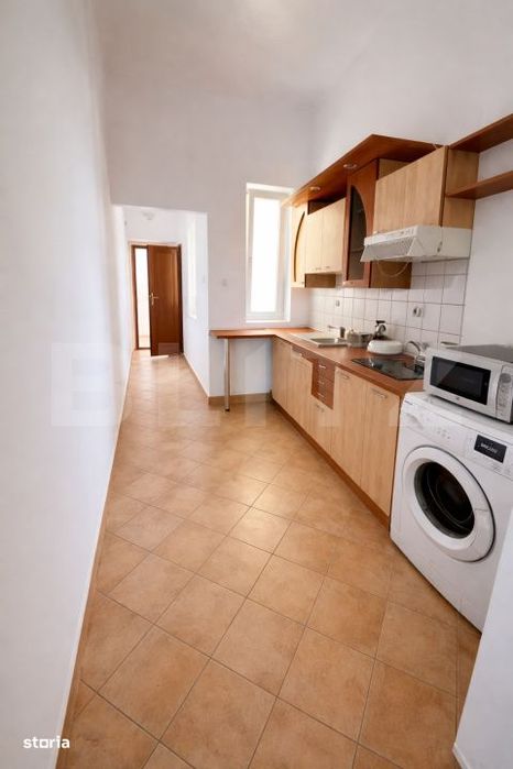 Apartament 1 camera, 40 mp, zona UMF