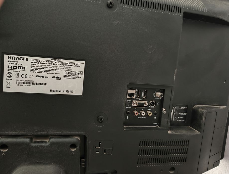 Televizor smart Hitachi 101cm