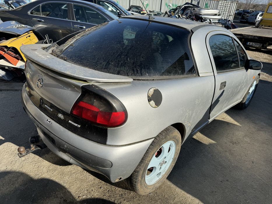 Опел Тигра 1.4 16v 90кс 1999г На Части