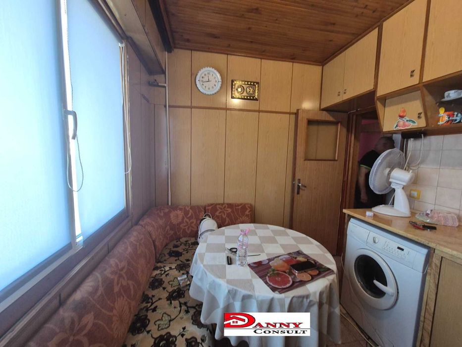 Продава се Тристаен апартамент в Велико Търново, Акация - 78 кв.м за 1321 €/кв.м - Снимка #13