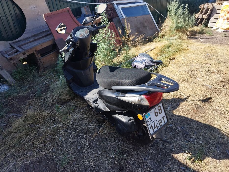 Скутер м8 срочно продам