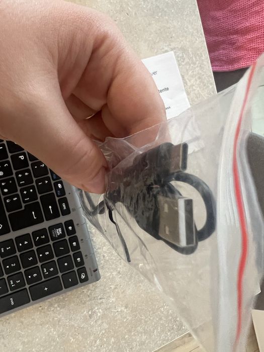 Tastatură wireless iClever IC-BK10