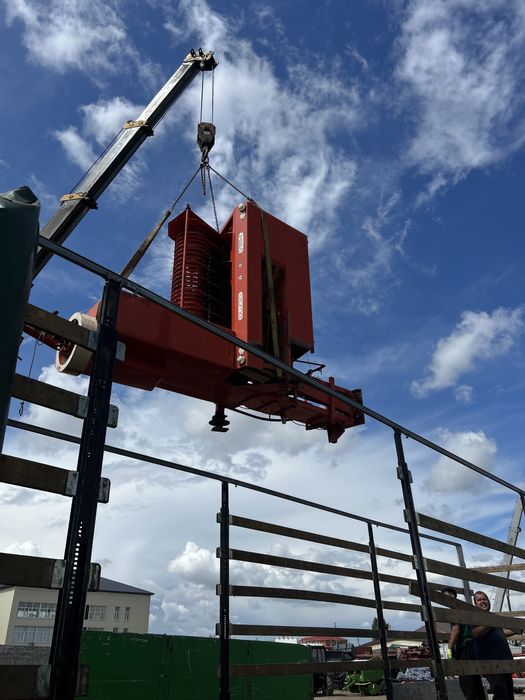 Пресс подборщики из европы тюк и руллон