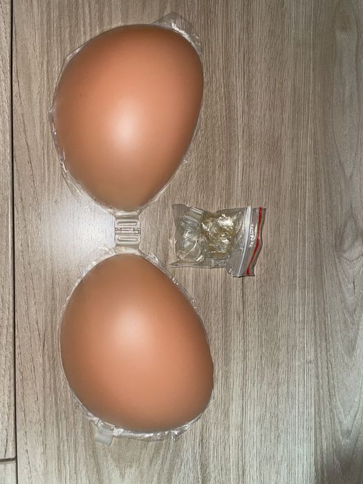 Силиконовый бюстгалтер НОВЫЙ