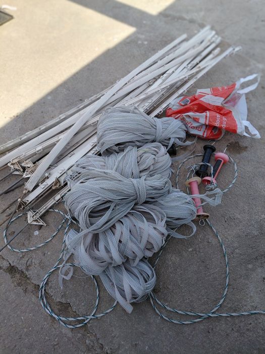 електропастир 12v.и 220v с всички консумативи.