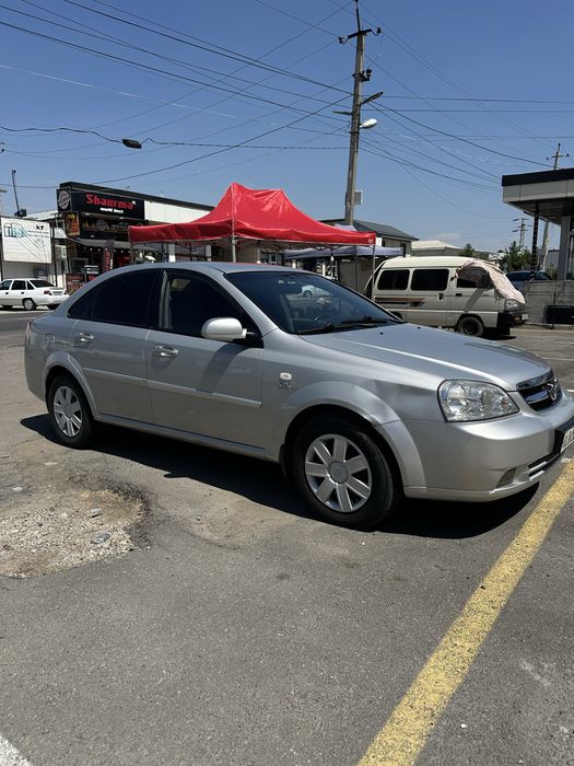 Lacetti 1.8 koreyskiy versiya