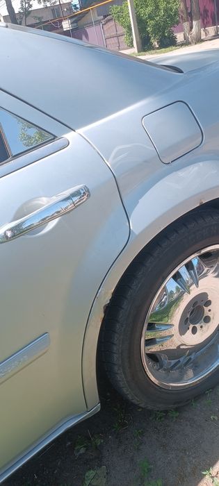 Продам авто Крайслер 300с