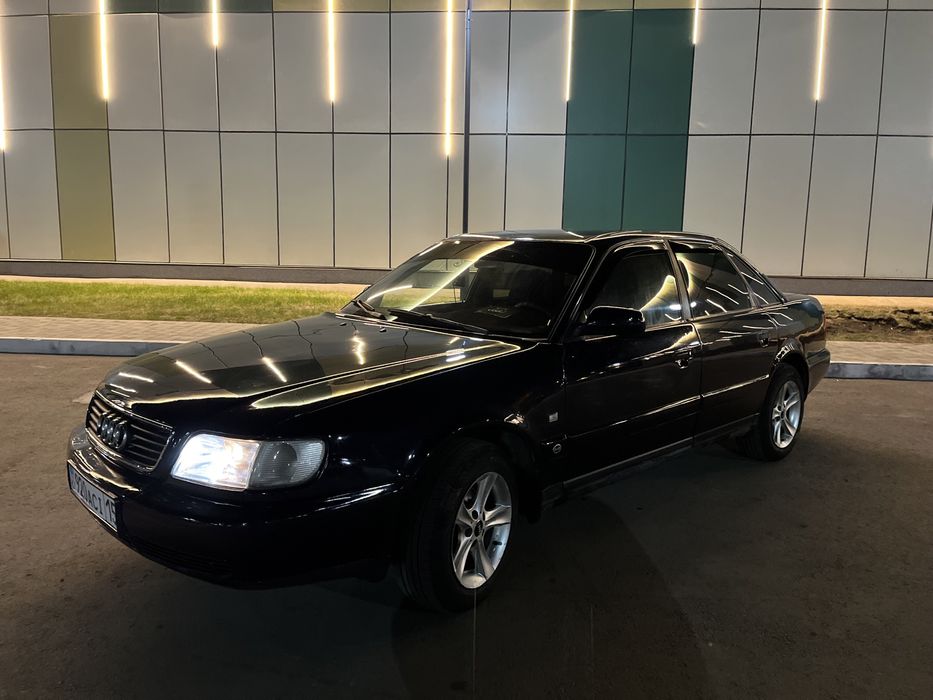 Продам Ауди А6 С4, 2 литра Моно