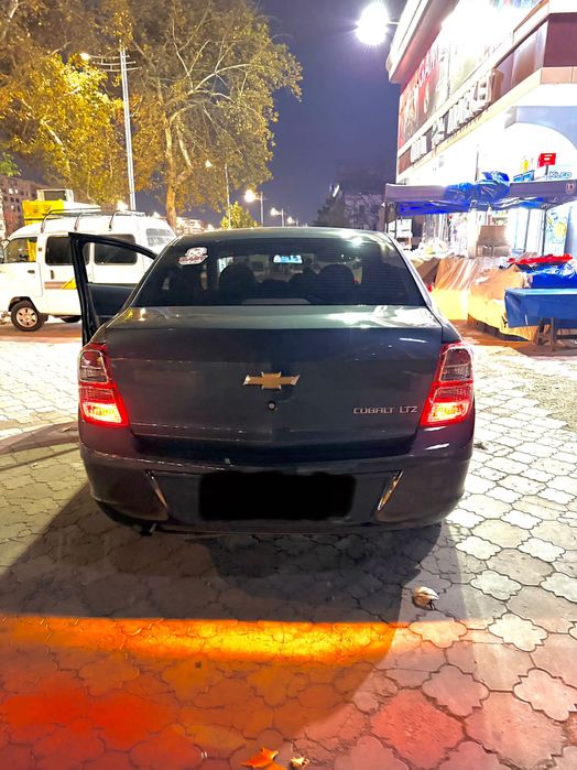 Автомобиль марки GM модели Cobalt