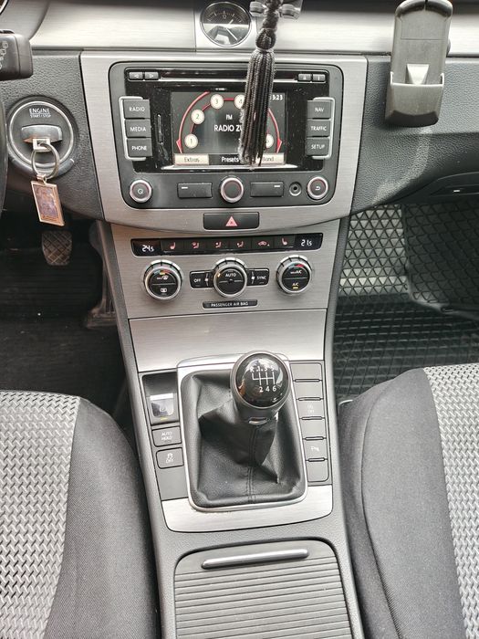 Vand VW Passat B7 - 2014