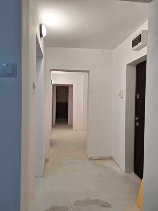 Apartament 3 camere centru, et 7/8