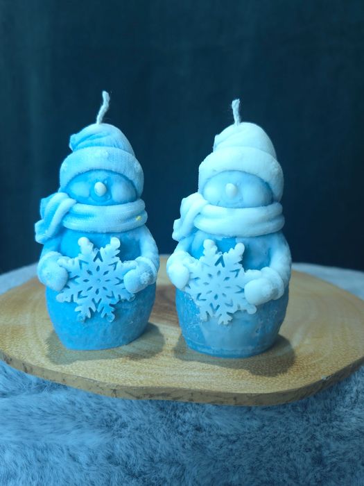 Коледни свещи различни фигурки