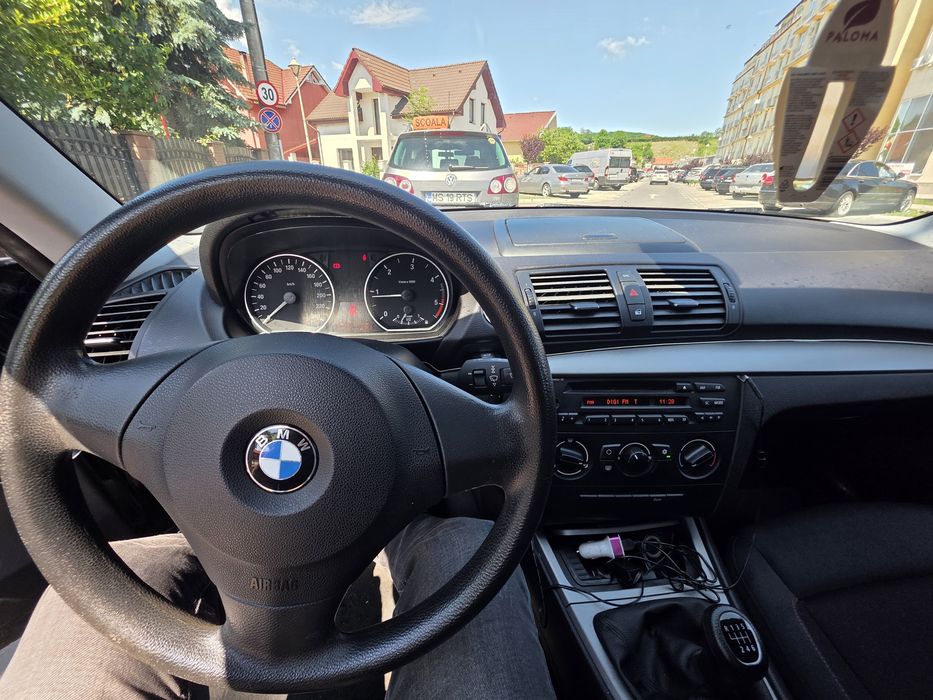 BMW 1 Series 2008 — imagine 4