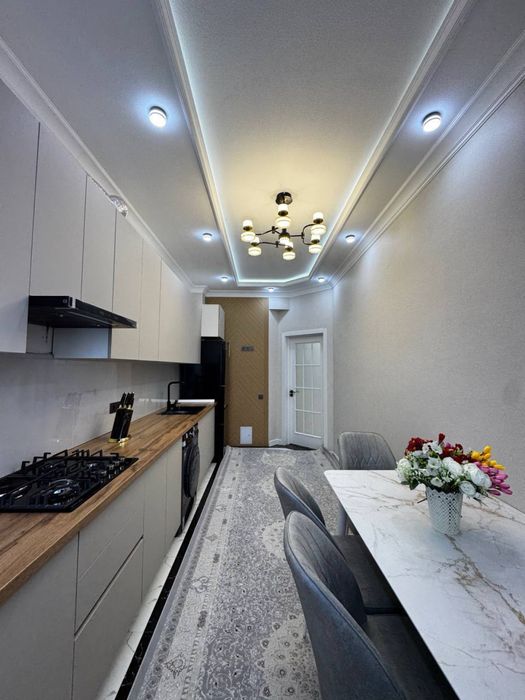 Продается 3х комнатная шикарная кв. 95м2. Вокзал.