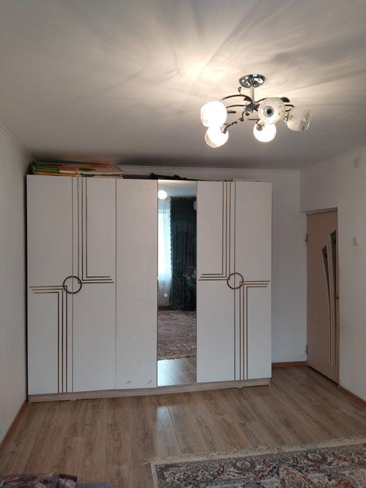 Продам
1 ком.кв. 2этаж из 5
Микр.Жастар. 32кв метр.киромзит.панельны д