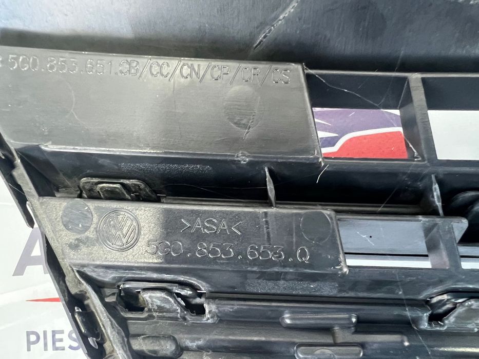 Grila Frontala/Centrala/Radiator OEM Suport Acc Vw Golf 7