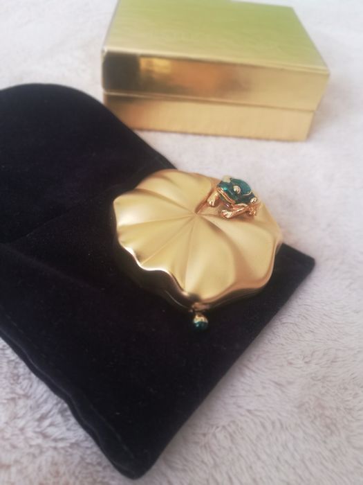 ESTEE LAUDER  транслусентна пудра