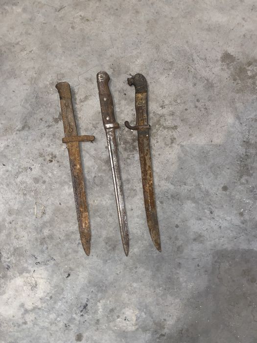 Офицерски байонет, Щикове, Кания