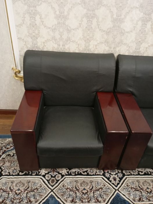 Kaja divan sotiladi sifati zor