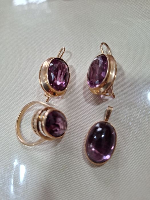 RASISKI TILLA  26gr. 15 milon  sum