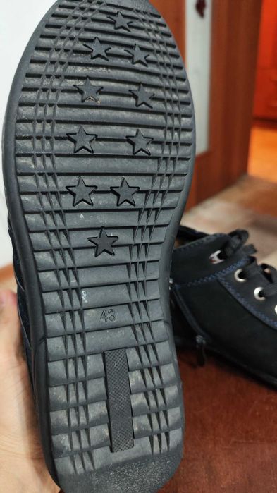 Ботинки мужские, замшевые