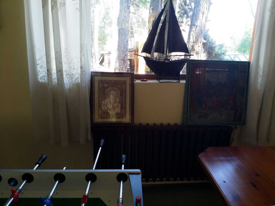 Дава се под наем Къща в Разлог - 200 кв.м за 153 € - Снимка #3