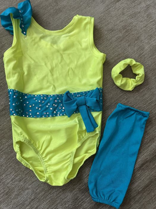 Трико за худежествена гимнастика.