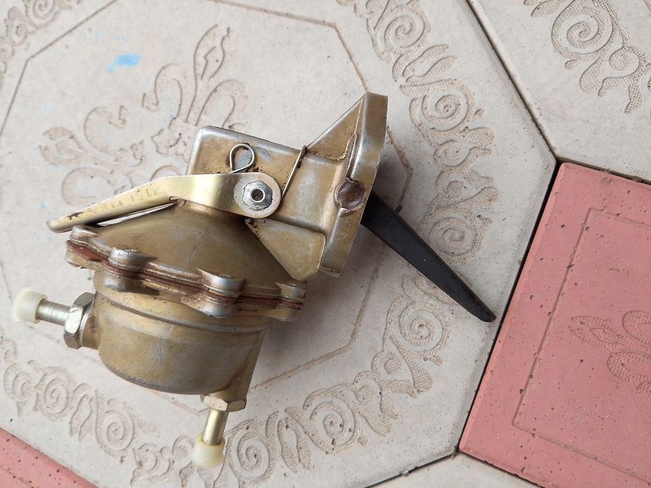 Продам бензонасос УАЗ