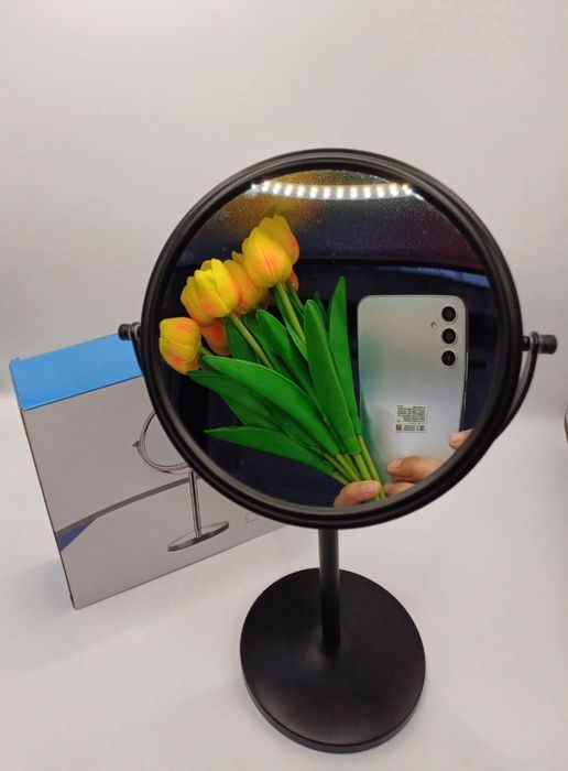 Двустороннее овальное зеркало (Чёрное подставке)