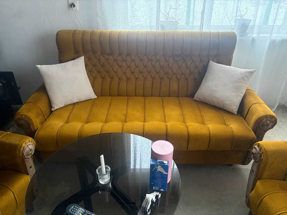 Холна гарнитура в перфектно състояние