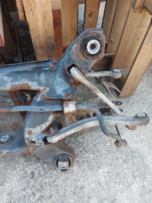 Заден мост Мерцедес Ц клас 204 / Mercedes C class w204