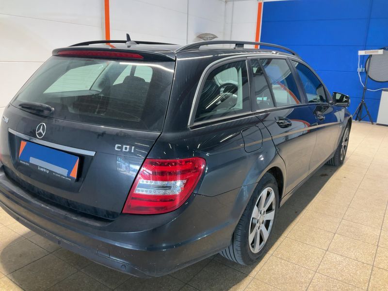 Mercedes-Benz C-Klasse C 200 CDI T BlueEfficiency Classic 2012