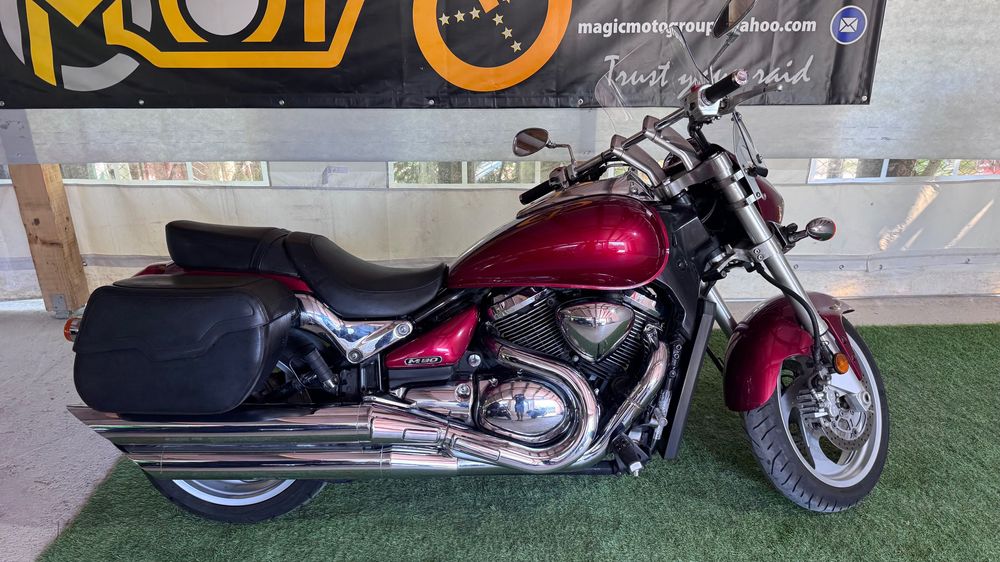 Suzuki boulevard M90