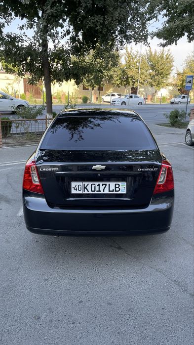 Lasetti 1.8 Qora