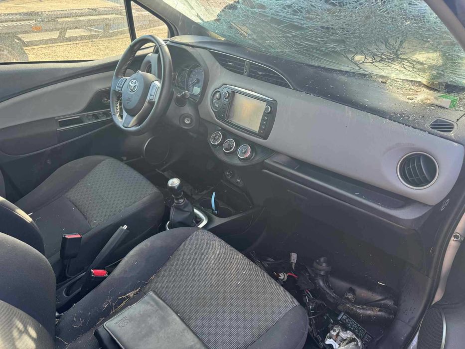 Тойота Ярис 1.3 100кс. /Toyota Yaris 1.3b 100кс.