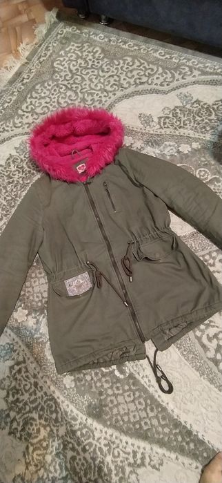 Продам куртку недорого