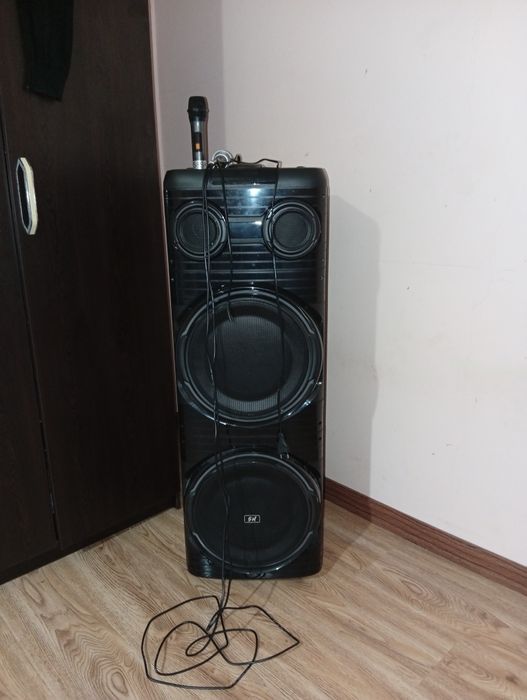 Музыкальная колонка