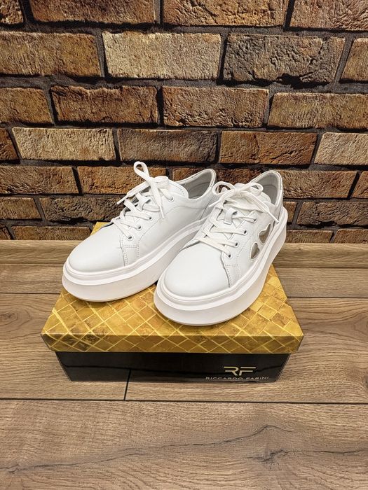 Кецове от естестена кожа на Paolo Botticelli