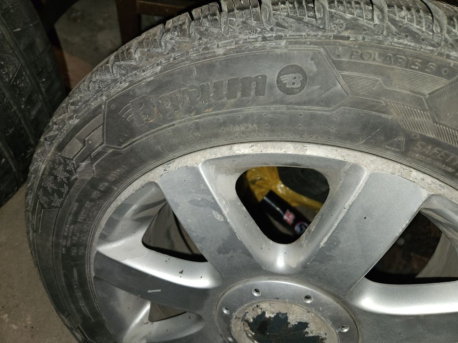 Гуми с джанти R16