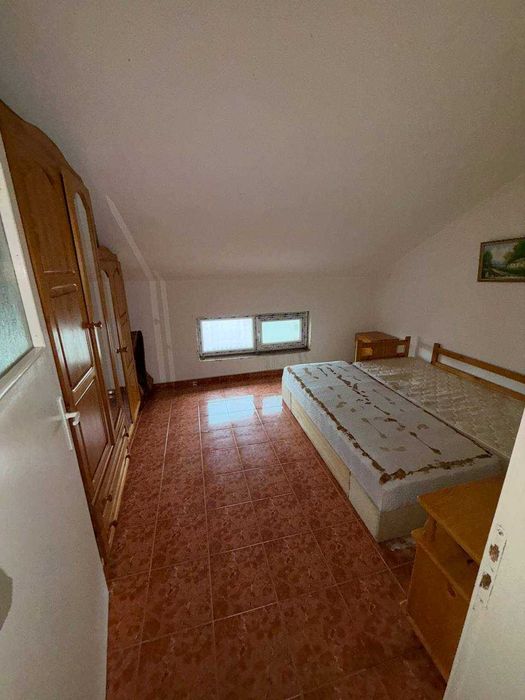 Триетажна къща в Центъра на гр.Свиленград,обл.Хасково