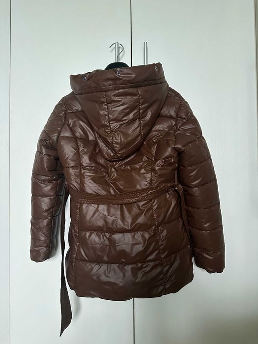 Дамско яке съсъ средна дължина, цвят шоколад, размер М