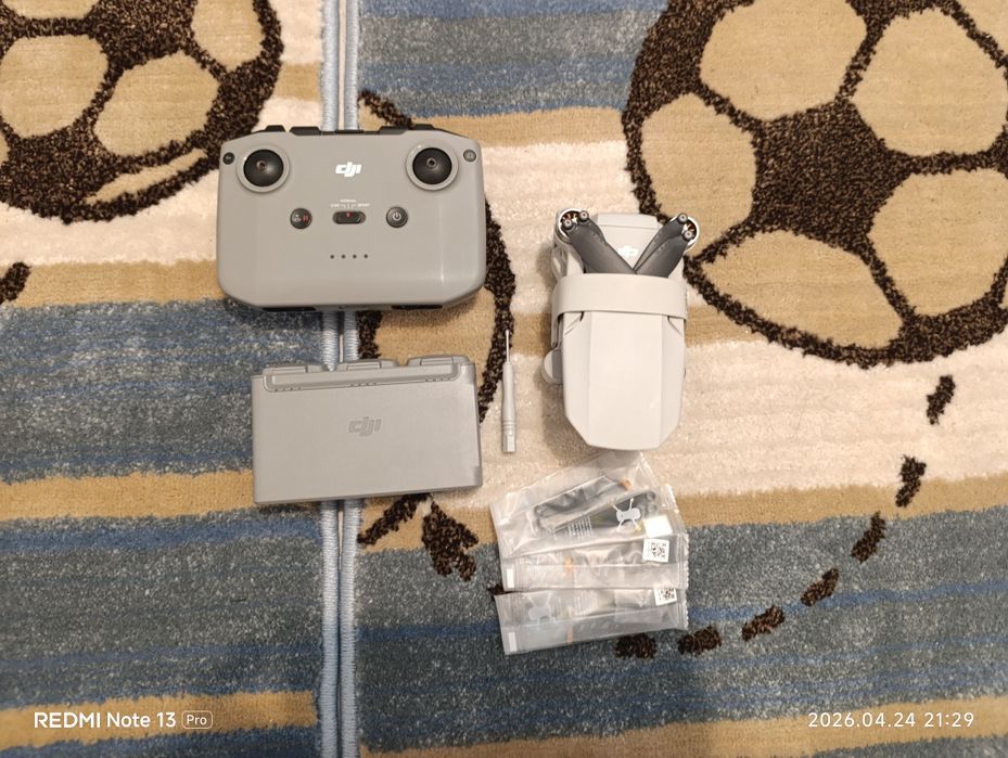 Drona dji mini 2