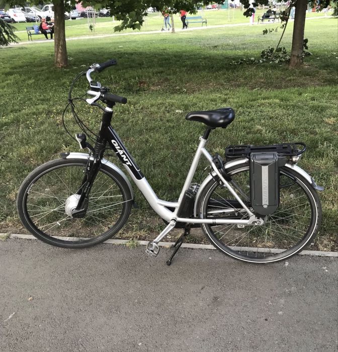 Bicicletă electrică