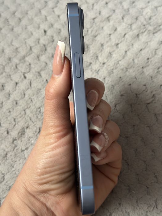 Iphone 14 128 GB светло синьо бижу