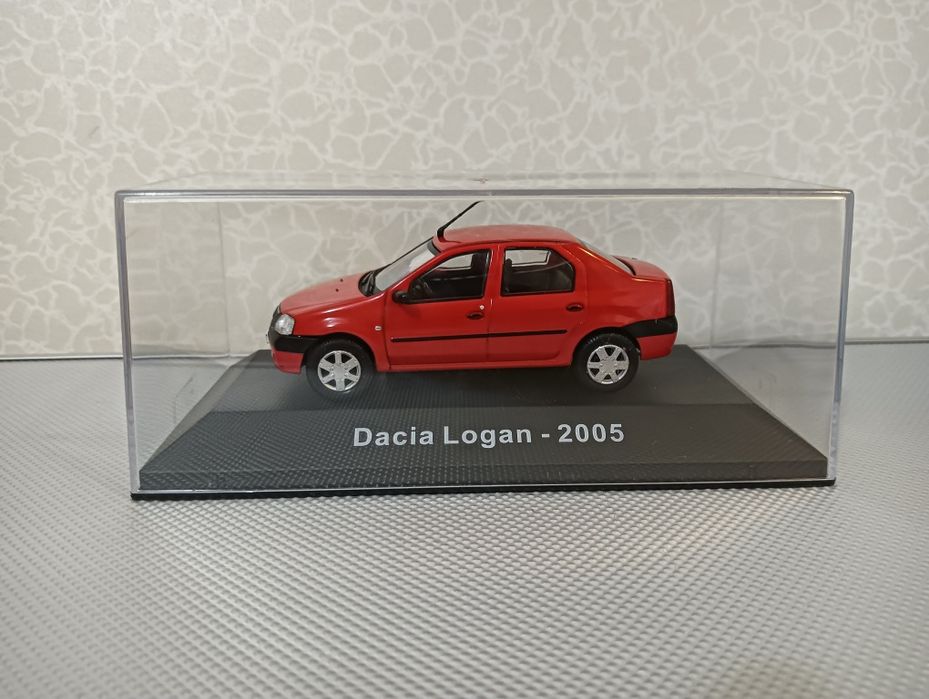 Set Nr 1,2,3,4 colecția Dacia Hachette  scara 1:43